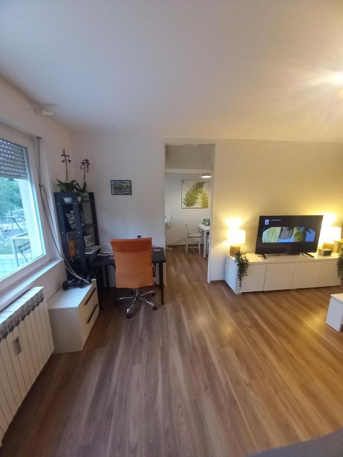 Apartment Jarun Comfort Zagreb Luaran gambar